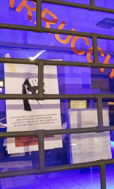 Chiusi tanti negozi cinesi