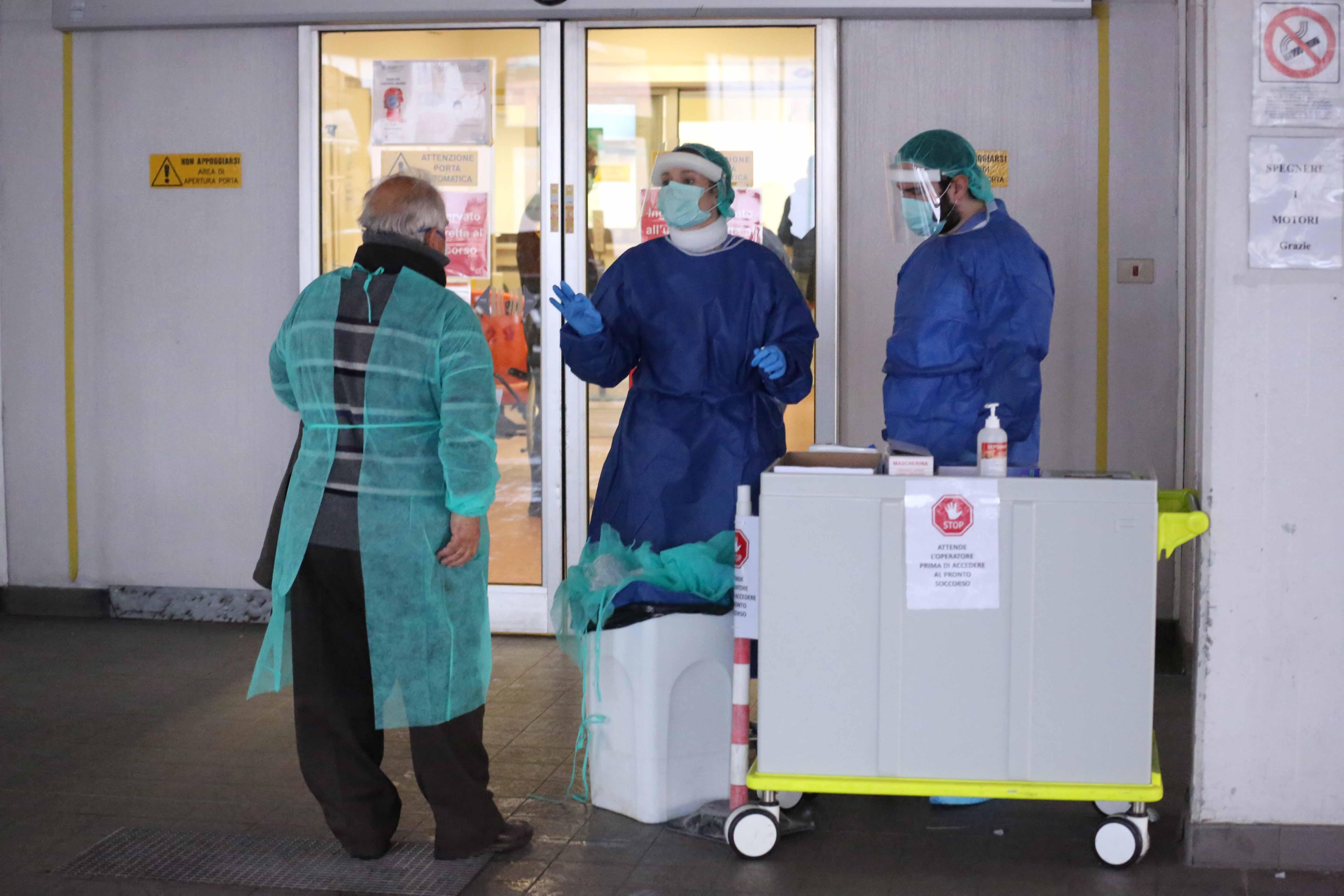 Coronavirus: Scuole, attività sportive, teatri, cinema e ristoranti. Ecco le regole nel nuovo decreto del Governo
