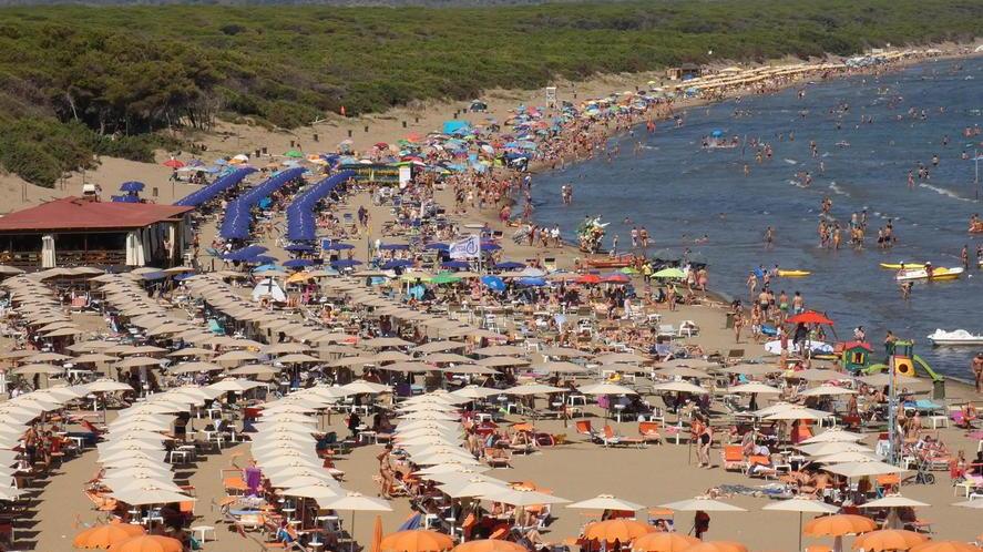 Dopo la bufera, per attrarre i vacanzieri serviranno oculate politiche sui prezzi