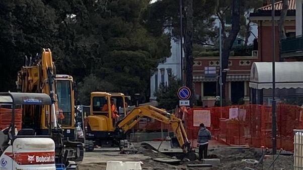 Lavori finiti per Pasqua Rinasce piazza della Vittoria