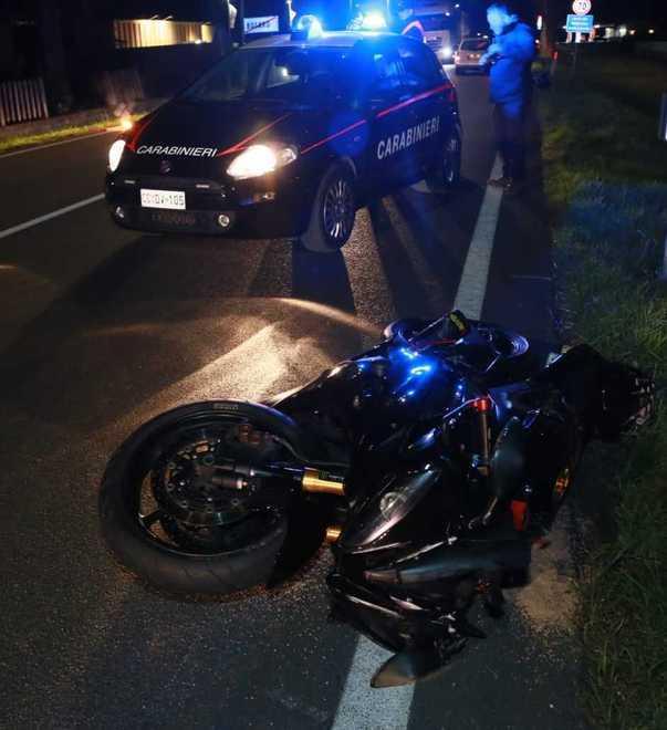 Si schianta in moto a 32 anni: Finale piange Luigi Barca 