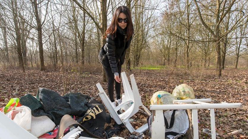 «Immondizia ovunque» i cittadini esasperati richiedono interventi