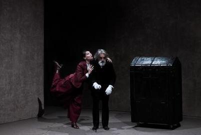 Teatro Argentina sold-out per le invenzioni di Serra