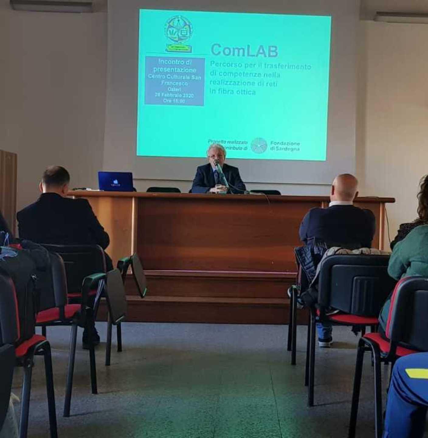 Il Fermi di Ozieri presenta agli studenti il “ComLab”