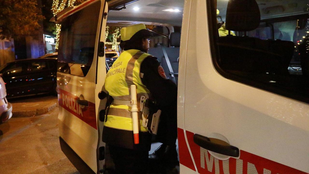 Una pattuglia della Polizia municipale