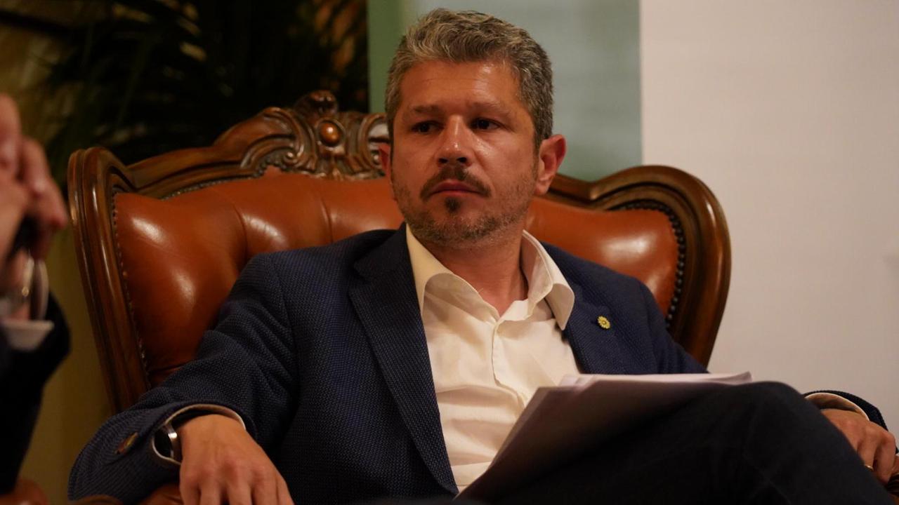 Il sindaco di San Miniato Simone Giglioli