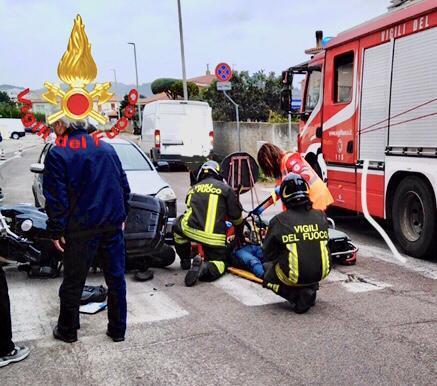 Olbia, scontro auto moto: un ferito