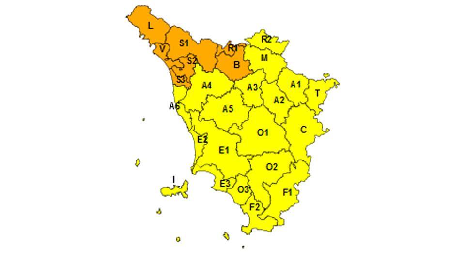 Maltempo in Toscana, allerta "arancione" per pioggia e temporali 