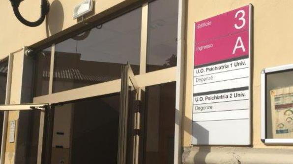 L’ingresso del reparto di psichiatria al Santa Chiara