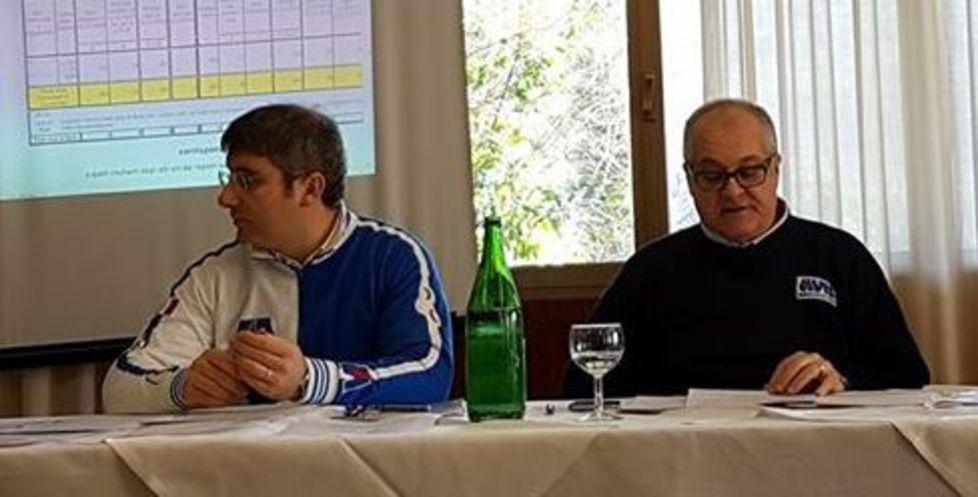 Mario Gilardi, presidente Avis, assieme al vice Mauro Farnocchia all’assemblea dei soci