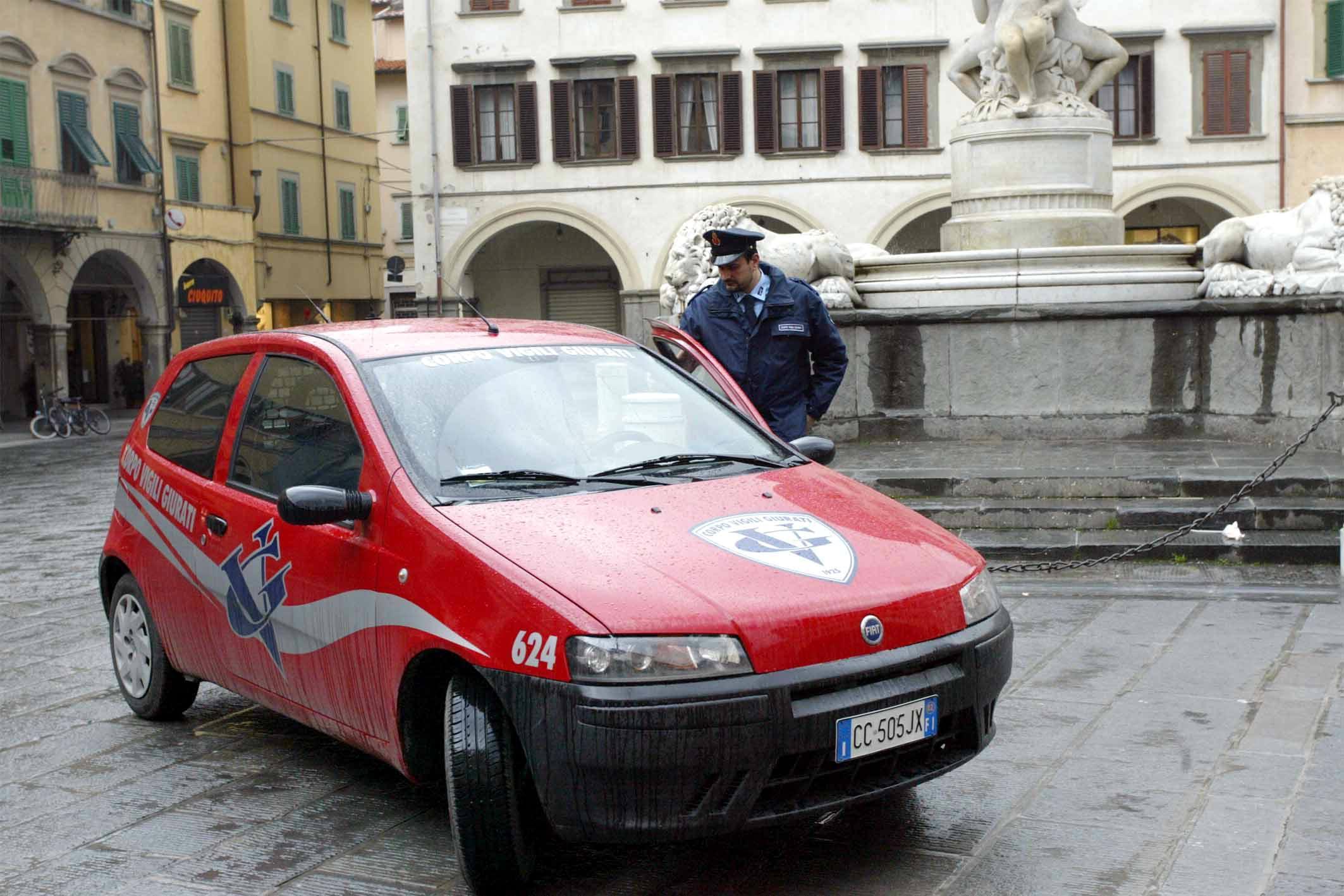 Una pattuglia dei Vigili giurati (foto d'archivio)
