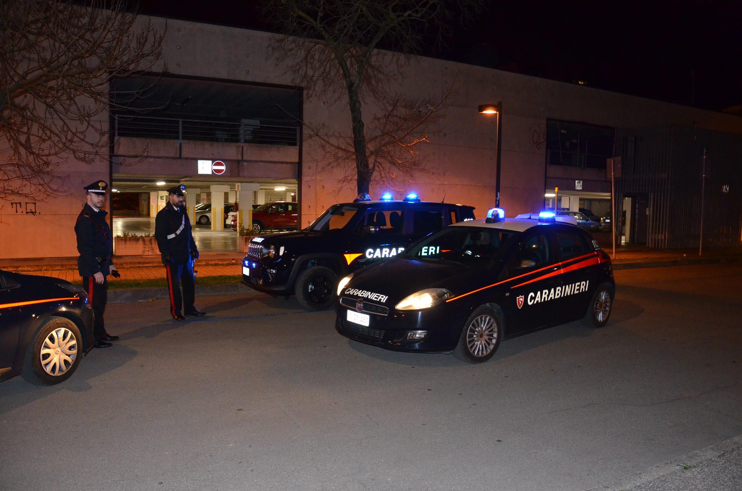 Reggio Emilia, lavoro nero: maxi multa al titolare di un centro estetico 