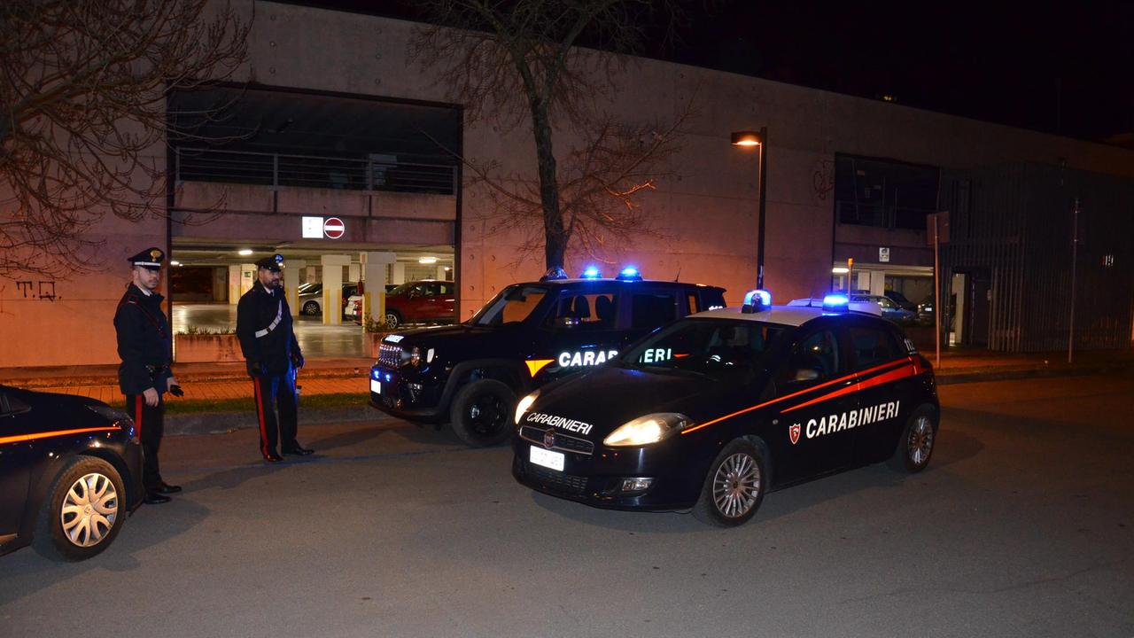 Reggio Emilia, lavoro nero: maxi multa al titolare di un centro estetico