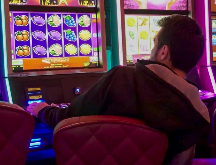 Modena e l'azzardo, un miliardo di euro spesi al gioco nel 2019 
