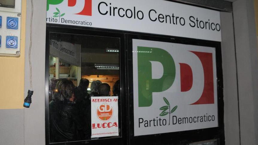 Tirata di orecchie ai sindaci: «Dovete parlare nei circoli»