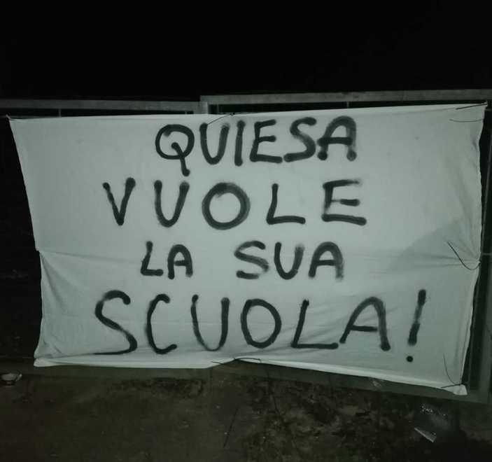 Via al progetto per salvare la scuola chiusa di Quiesa 