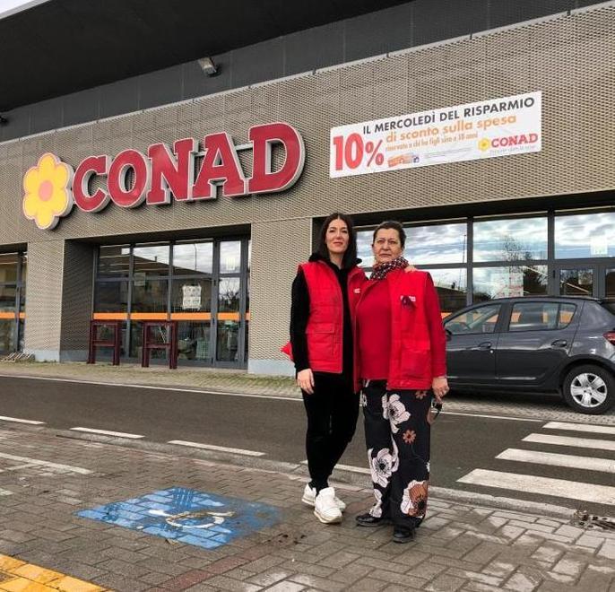 Riapre dopo i lavori di ampliamento la Conad di Capannoli
