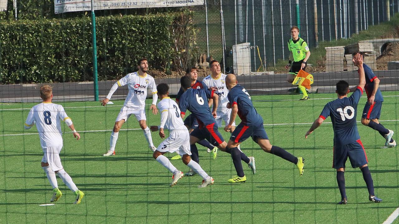 Il Crer sospende i dilettanti. Lega Pro: l'11 marzo Carpi a Salò a porte chiuse
