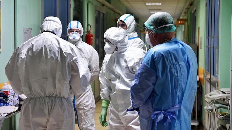 Coronavirus, salgono a 61 i positivi in Toscana. C'è anche una maestra: 112 alunni in isolamento