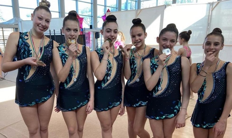 Alle finali nazionali di Rimini nel corpo libero e cerchi le atlete della My Rhythm