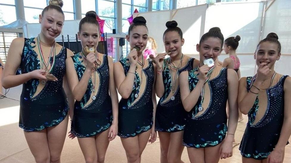Alle finali nazionali di Rimini nel corpo libero e cerchi le atlete della My Rhythm