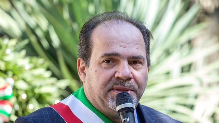 Rinviata l’introduzione della tassa di soggiorno