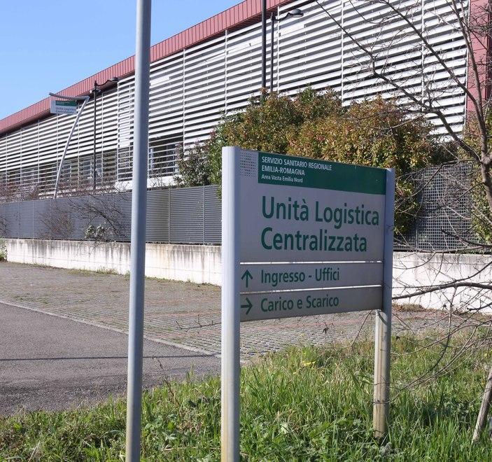 Stoccate nel deposito di Reggio le mascherine della Regione 