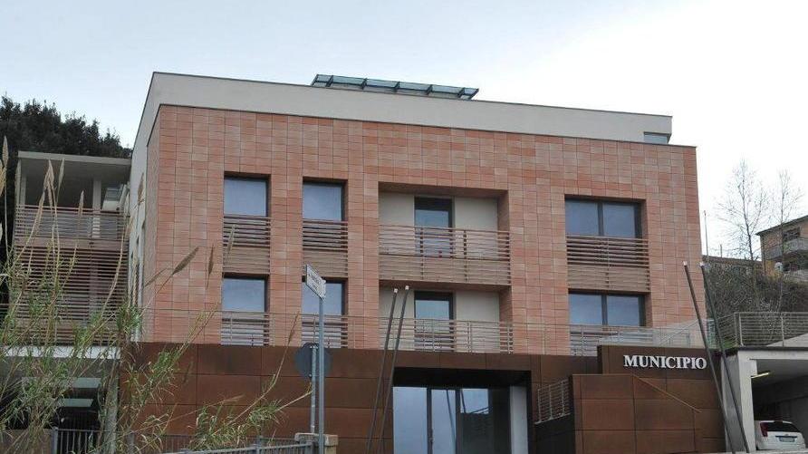 Impianti sportivi chiusi Stop a teatri, cinema e agli eventi pubblici
