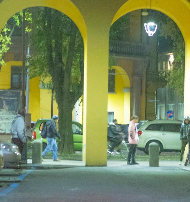 Troppe violazioni Via la licenza al market etnico 