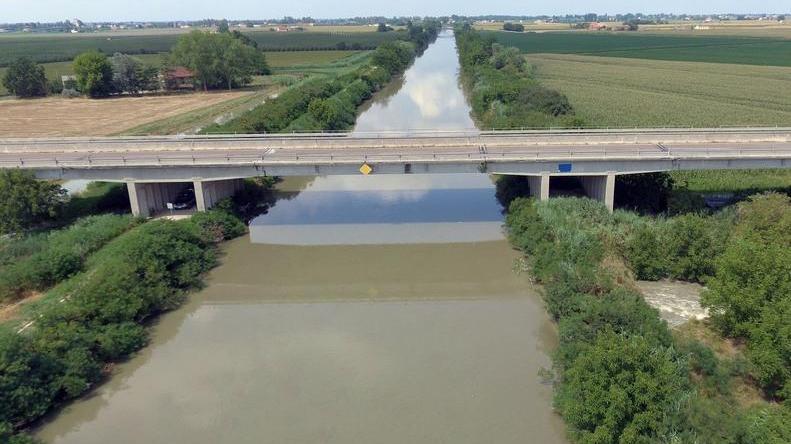 Idrovia Ferrarese «Le priorità non sono i ponti e le strade ma la navigabilità»