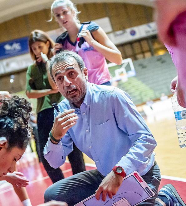 Coach Marco Pistolesi