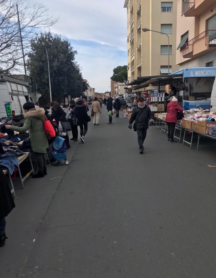 Altro stop per il mercato settimanale di Cecina: martedì 10 marzo niente banchi 