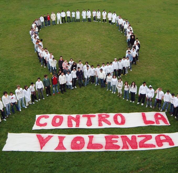 Condannato per violenza sessuale e lesioni 