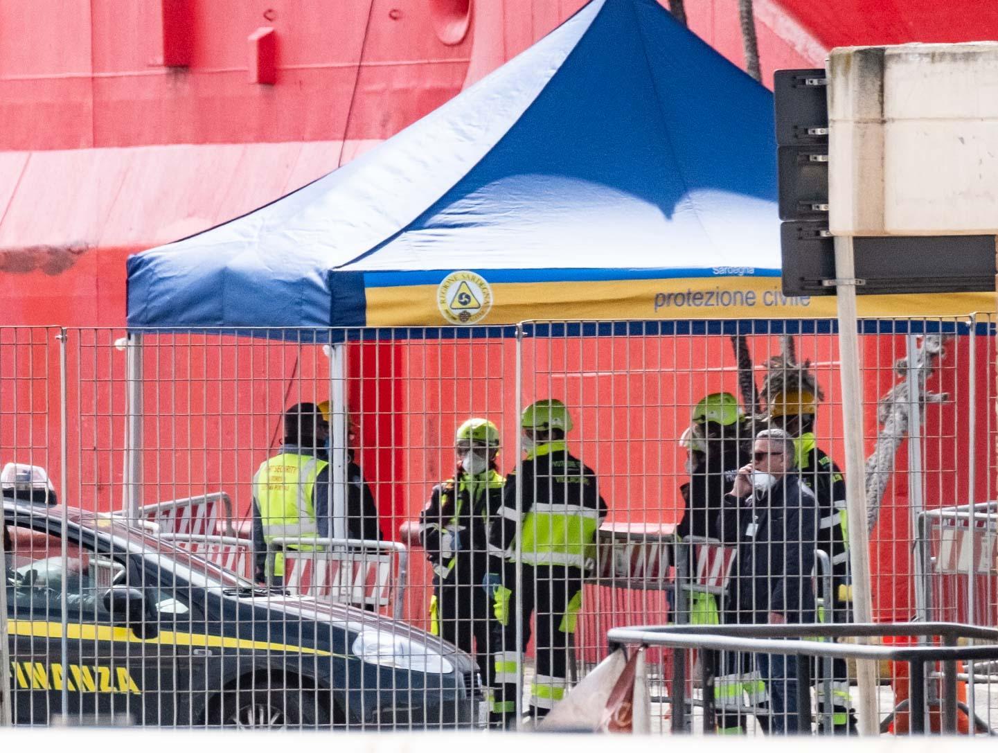 La Regione: chi arriva in Sardegna dalle zone rosse si chiuda in casa per 14 giorni