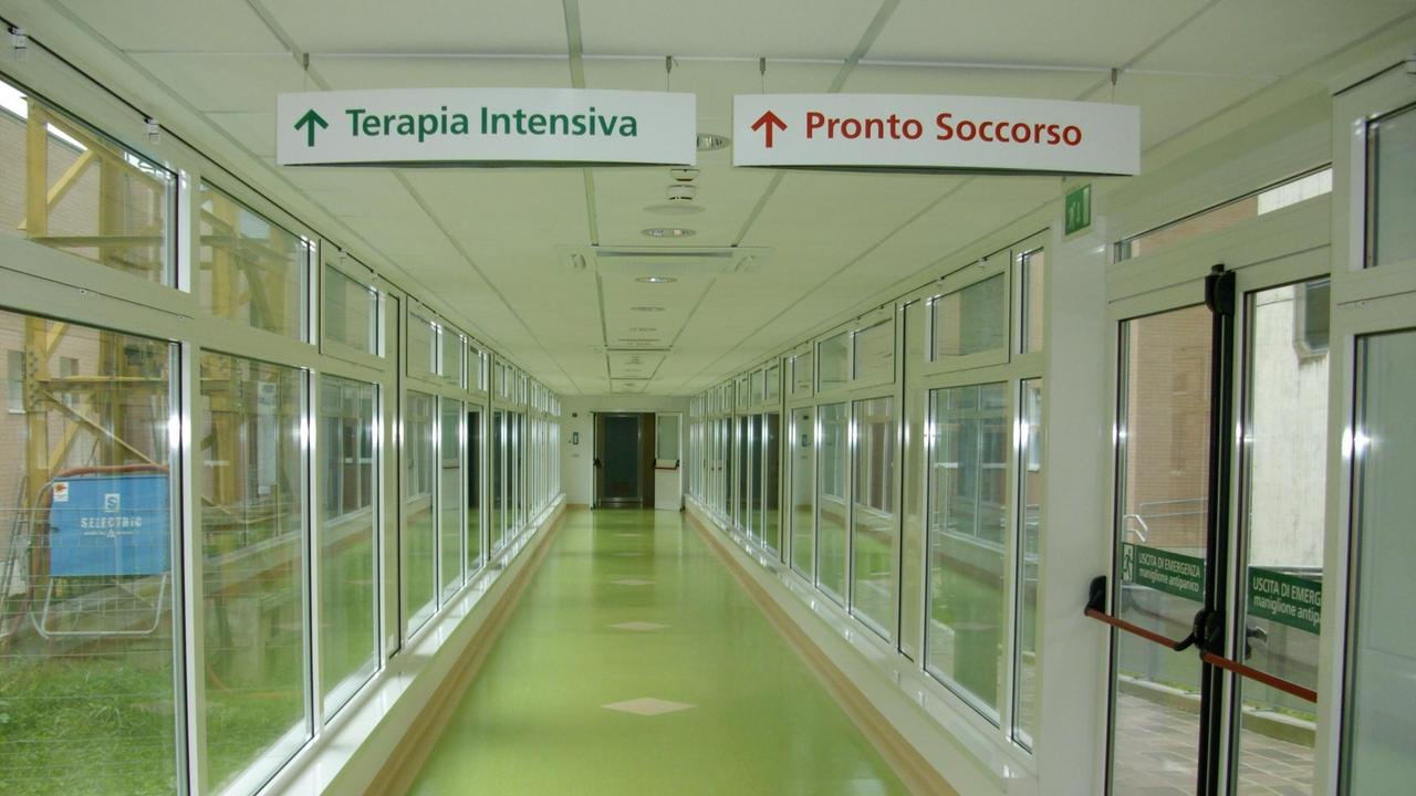 Coronavirus, l'ospedale di Guastalla riservato al Covid-19 con 80 posti letto