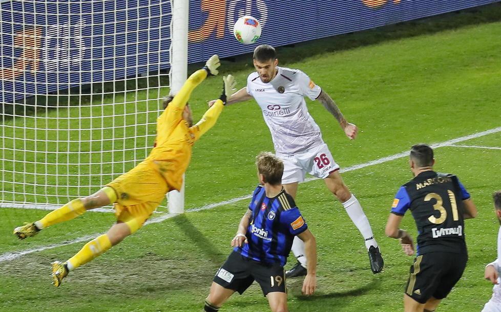 Il Livorno si addormenta, Breda anche E alla fine vince chi combatte di più 