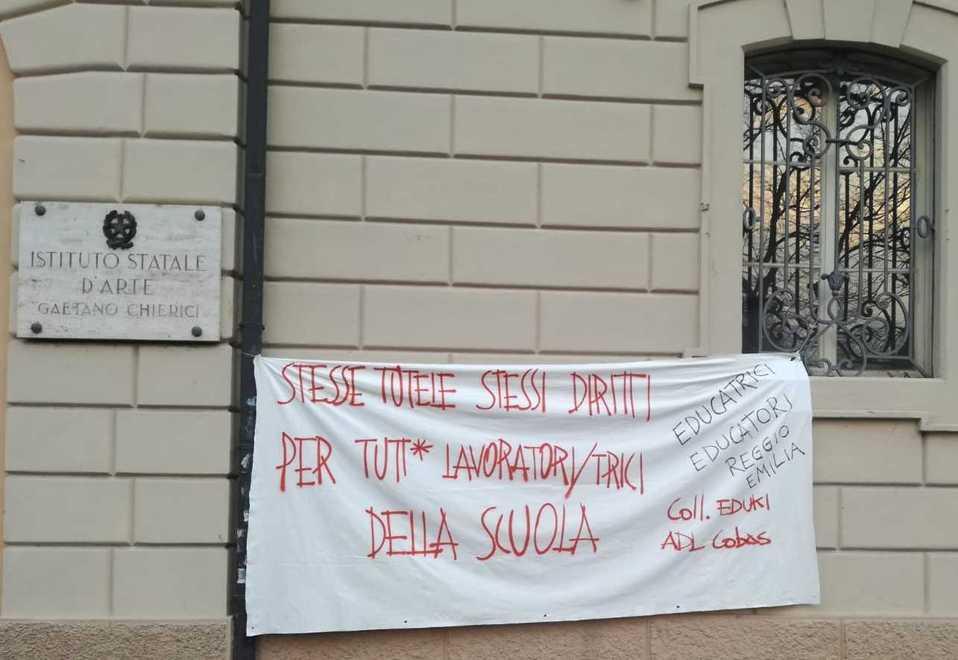 Corsi teatrali chiusi per 6.446 studenti e attività sospese per una settimana 