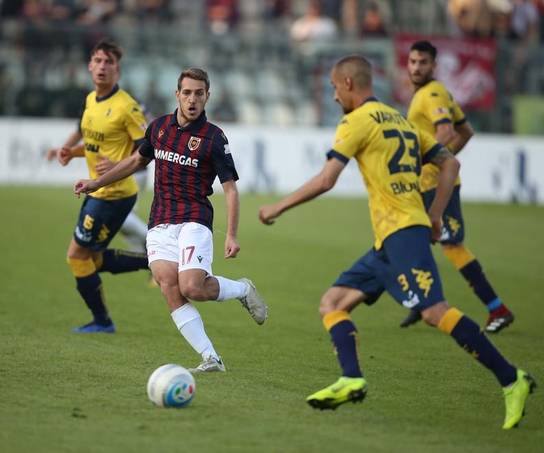 Salta Reggiana-Modena: il granata Favalli positivo al Coronavirus 