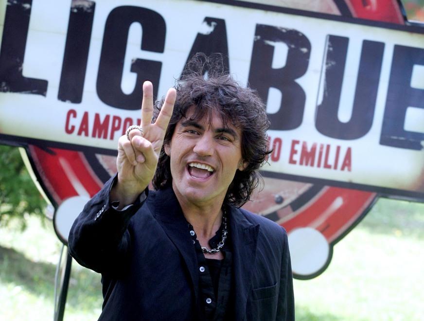 Liga e i suoi 60 anni: scoperto da Bertoli una “Vita da mediano” nel mondo del rock 