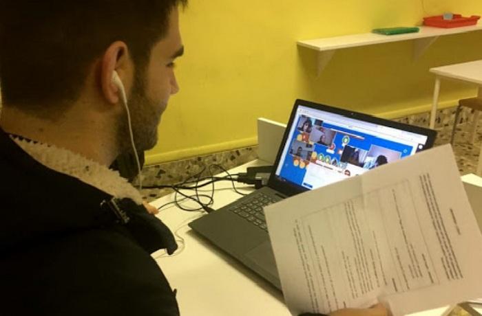 Scuole chiuse. Lezioni online: un aiuto dalla Regione per professori e alunni 