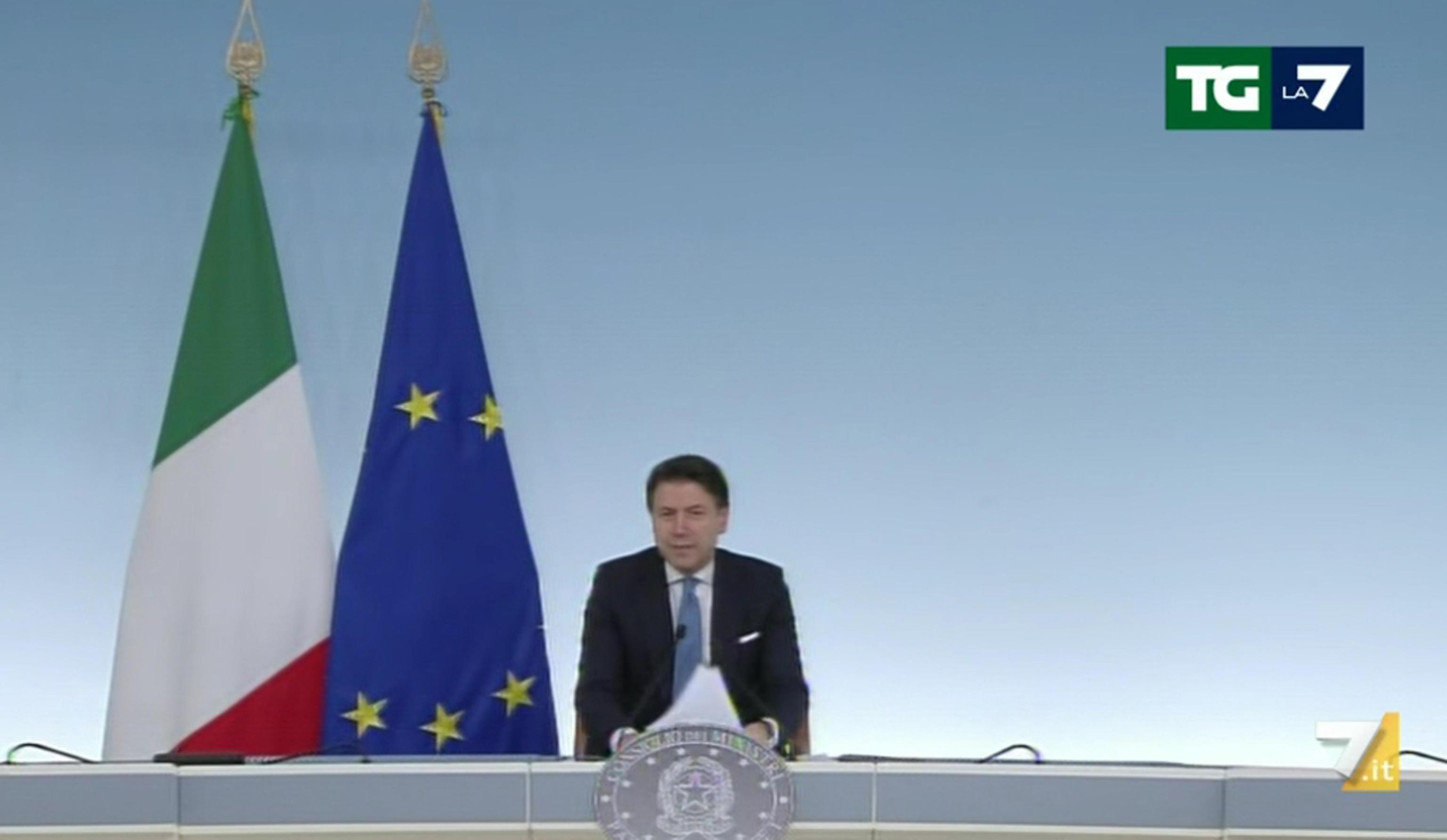 Coronavirus, l'annuncio di Conte: «Tutta l'Italia dovrà restare a casa» 