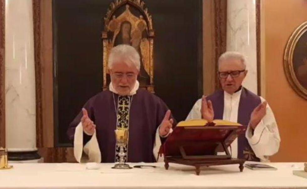 Sospese tutte le Messe Celebrazione del vescovo in diretta streaming