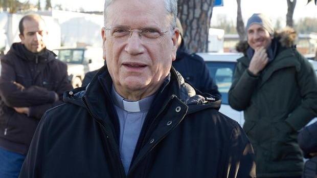 La Diocesi: «Stop alle messe ed ai funerali»