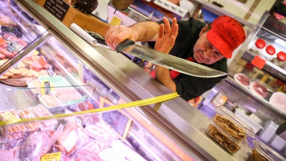 Sì, i negozi sono regolarmente aperti