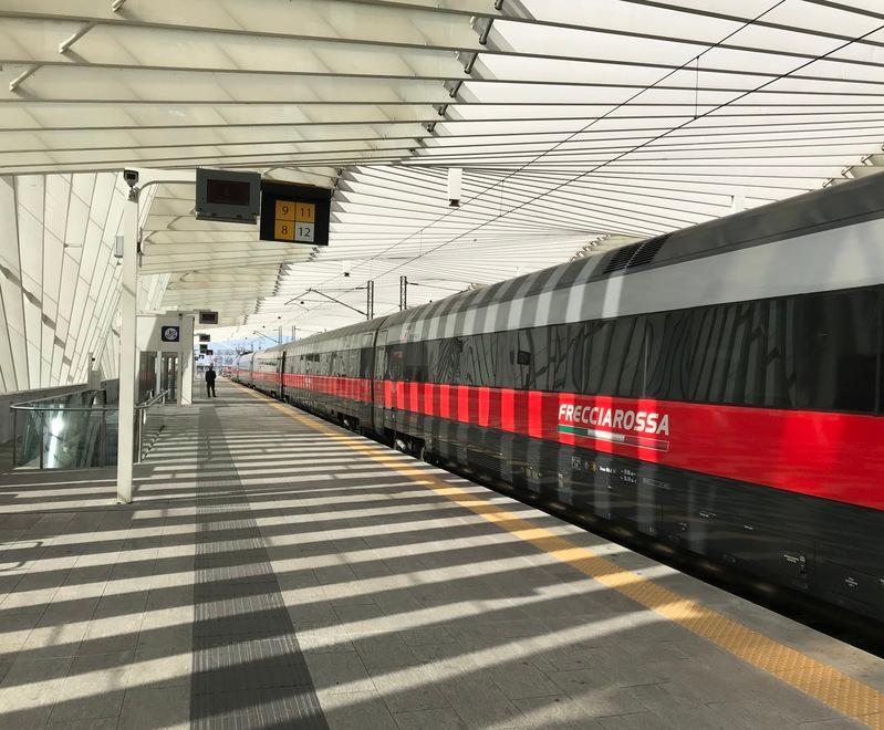 Mediopadana quasi deserta corsa al rimborso dei viaggi 
