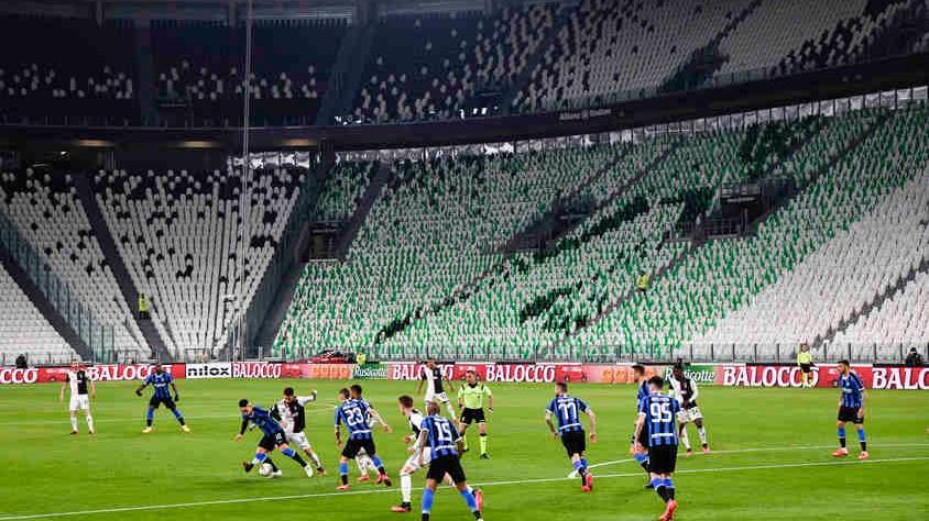 Il derby dell’Italia impaurita dal virus La Juve batte l’Inter nello stadio vuoto