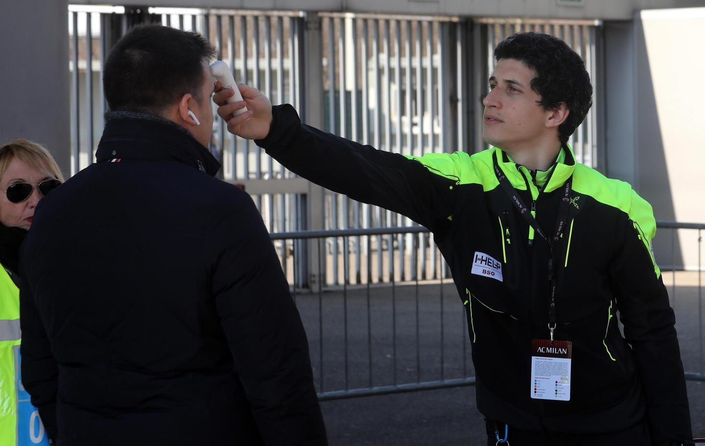 Tommasi insiste per fermare il campionato 