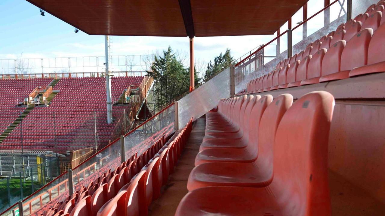 Il calcio è a un bivio: muro contro muro tra ministro e Lega A