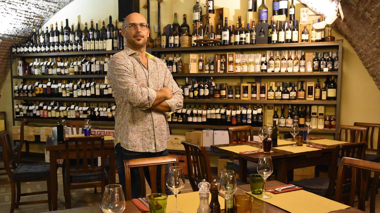 Chiamano al ristorante e chiedono di prenotare per 20 persone