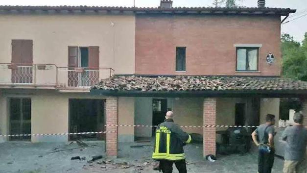 Bomba a Borgo Visignolo, tre avvisi di garanzia
